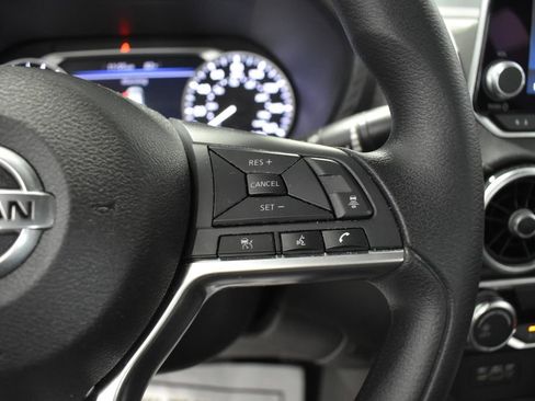 Certified 2023 Nissan Sentra SV FWD image 26