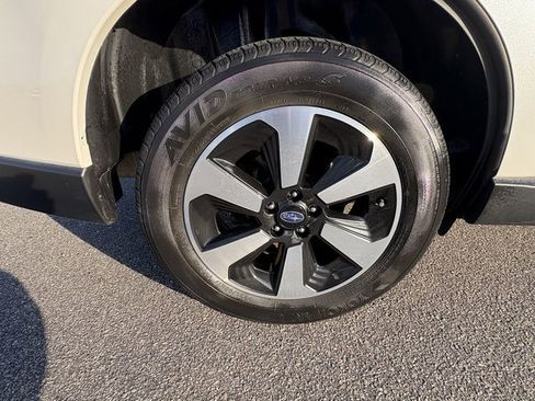 Used 2018 Subaru Forester 2.5i Premium image 27