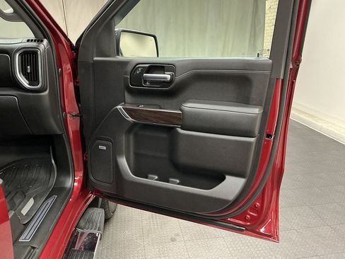 Used 2020 GMC Sierra 1500 SLT w/ SLT Premium Plus Package AWD/4WD image 36