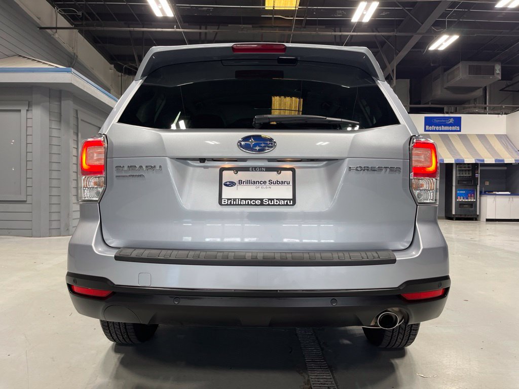 Used 2018 Subaru Forester 2.5i Touring w/ Popular Package #2 AWD/4WD image 6