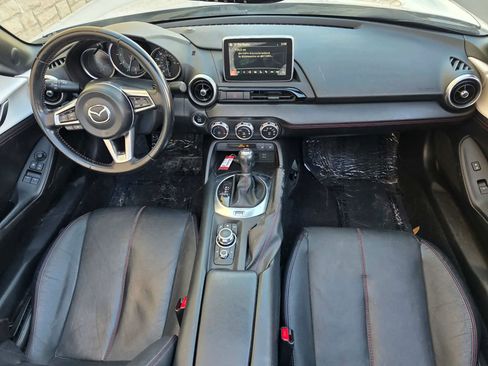 Used 2016 MAZDA MX-5 Miata Grand Touring image 11