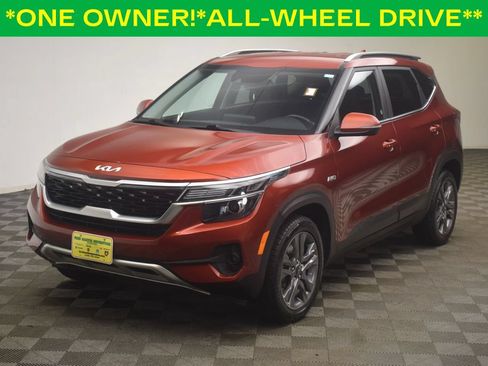 Used 2023 Kia Seltos S AWD/4WD image 3
