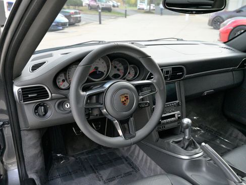 Used 2008 Porsche 911 Turbo image 16