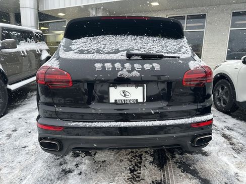 Used 2016 Porsche Cayenne image 5