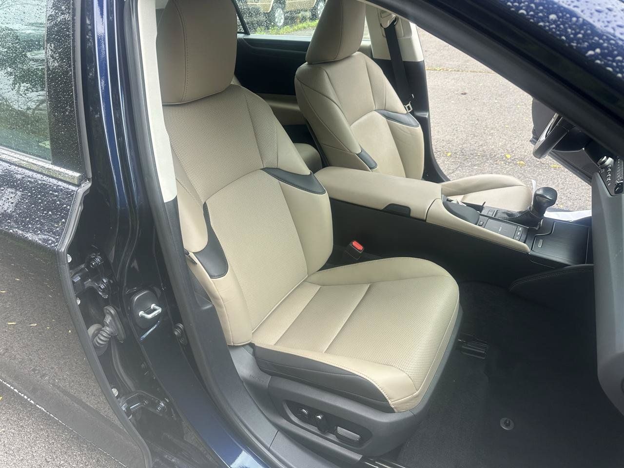 Used 2021 Lexus ES 250 w/ Premium Package AWD/4WD image 16