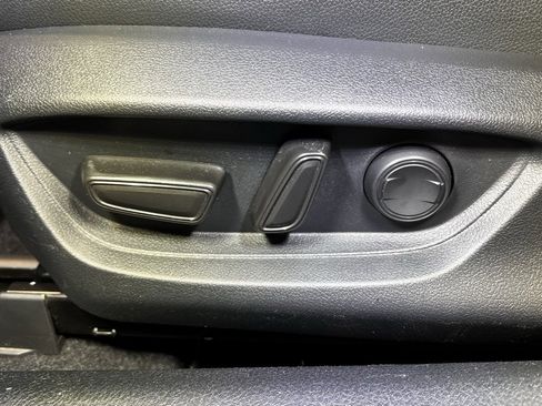 Certified 2025 Toyota Camry SE image 23