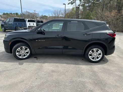 Used 2022 Chevrolet Blazer LT AWD/4WD image 2