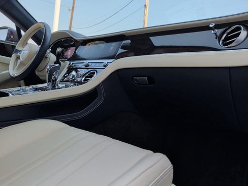 Used 2020 Bentley Continental GT AWD/4WD image 2