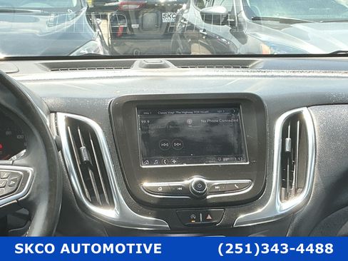 Used 2024 Chevrolet Equinox LT AWD/4WD image 16