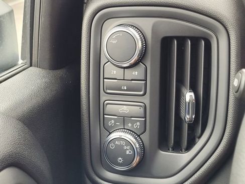 Used 2024 GMC Sierra 2500 Pro AWD/4WD image 21