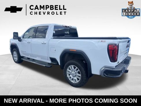 Used 2021 GMC Sierra 2500 SLT w/ SLT Premium Package AWD/4WD image 3