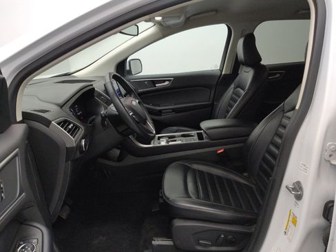 Used 2024 Ford Edge SEL image 17