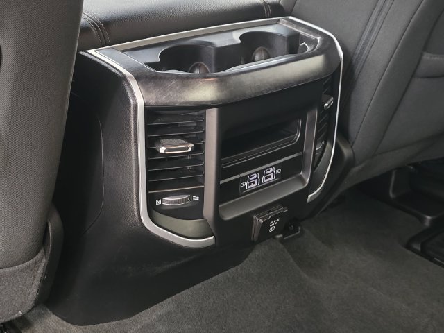 Used 2021 RAM 1500 Big Horn AWD/4WD image 34