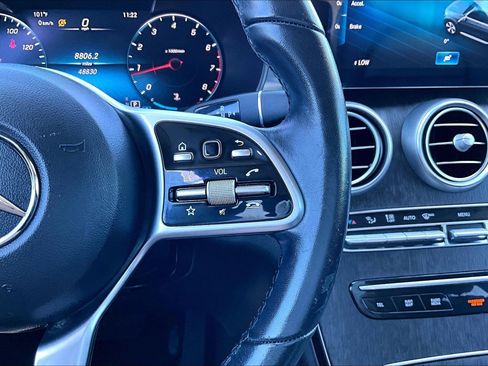 Used 2022 Mercedes-Benz GLC 300 image 19