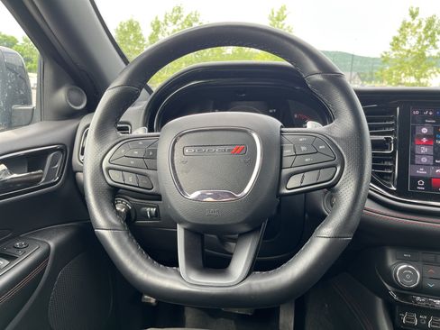 Used 2025 Dodge Durango GT AWD/4WD image 26