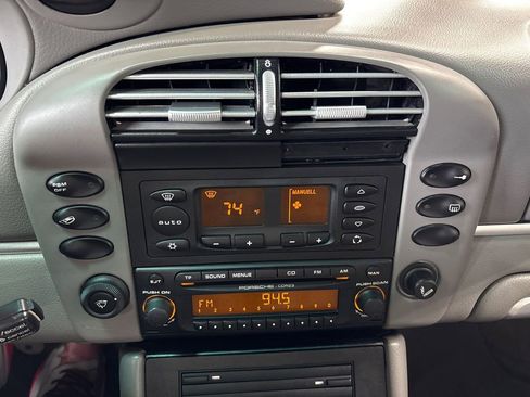 Used 2004 Porsche 911 Carrera image 38