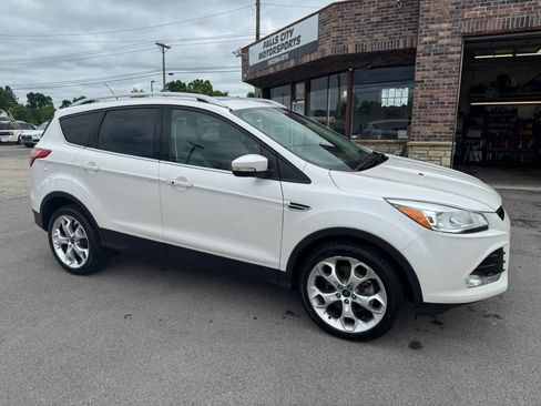 Used 2015 Ford Escape Titanium AWD/4WD image 19