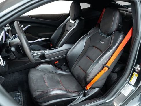 Used 2017 Chevrolet Camaro ZL1 RWD image 20