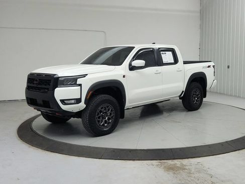 Used 2026 Nissan Frontier PRO-4X w/ Pro-4x Convenience Package AWD/4WD image 4