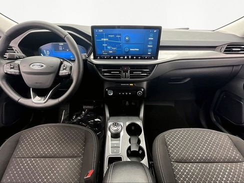 Certified 2024 Ford Escape Active w/ Tech Pack #2 image 16