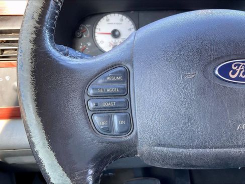 Used 2006 Ford F350 Lariat image 22