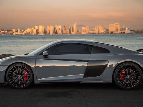 Used 2020 Audi R8 V10 performance AWD/4WD image 2