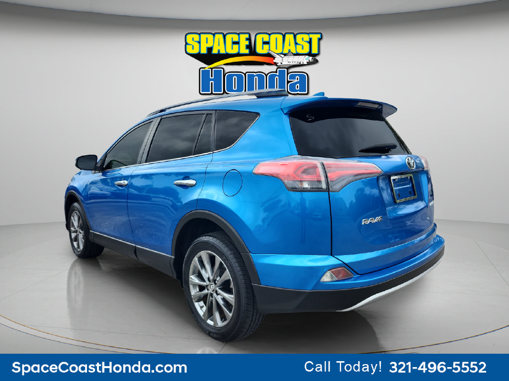 Used 2018 Toyota RAV4 Limited FWD image 6