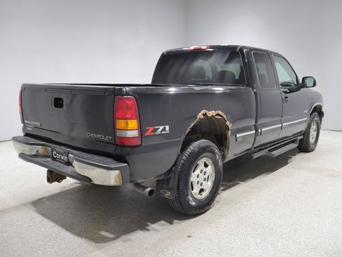 Used 2000 Chevrolet Silverado 1500 LT w/ Off-Road Chassis Pkg AWD/4WD image 2