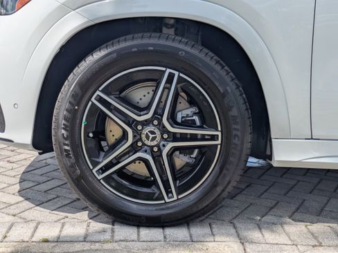 New 2026 Mercedes-Benz GLE 450 4MATIC Coupe image 3