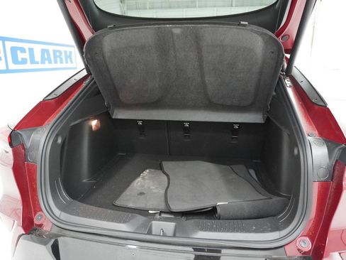 Used 2024 Buick Envista Sport Touring w/ Convenience II Package image 8