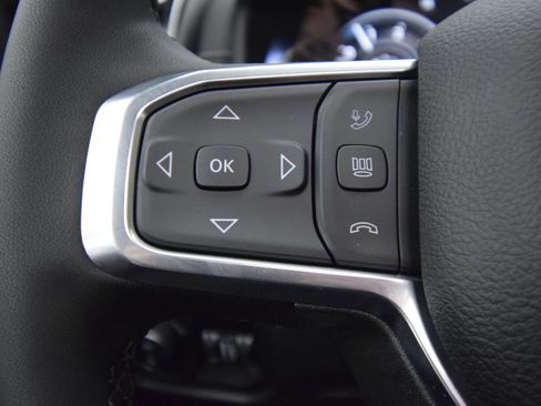 New 2026 RAM 2500 Laramie AWD/4WD image 31