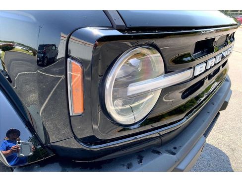 Used 2024 Ford Bronco Outer Banks AWD/4WD image 27