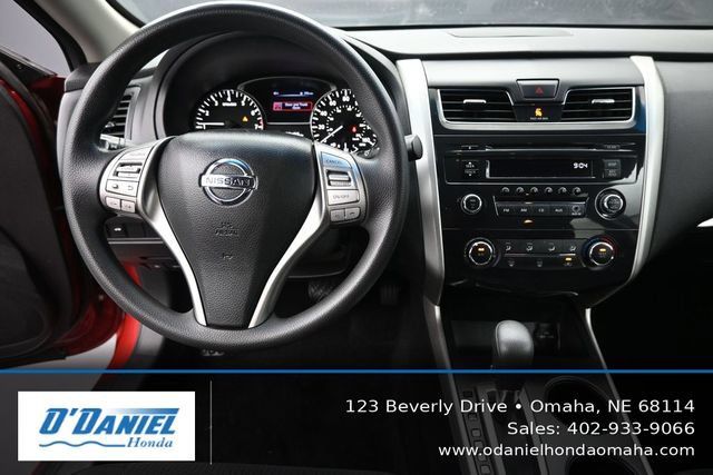 Used 2015 Nissan Altima 2.5 S w/ Power Driver Seat Package FWD image 26