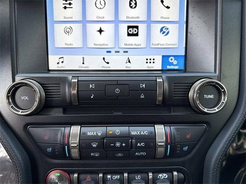 Used 2019 Ford Mustang Shelby GT350 w/ Technology Package image 22