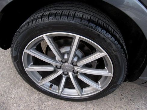 Used 2018 Audi Q3 2.0T Premium Plus w/ Premium Plus Package image 34