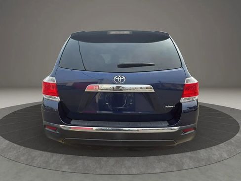 Used 2013 Toyota Highlander SE image 6