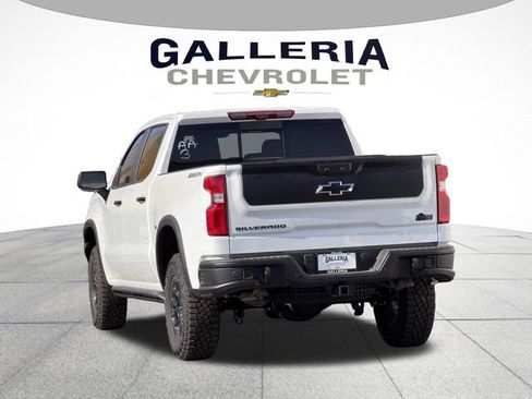 New 2026 Chevrolet Silverado 1500 ZR2 w/ ZR2 Bison Edition AWD/4WD image 5
