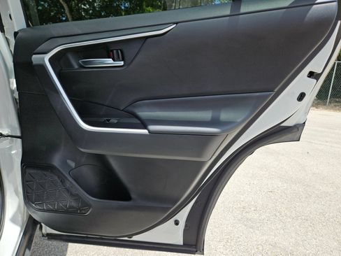 Used 2021 Toyota RAV4 XLE Premium FWD image 26