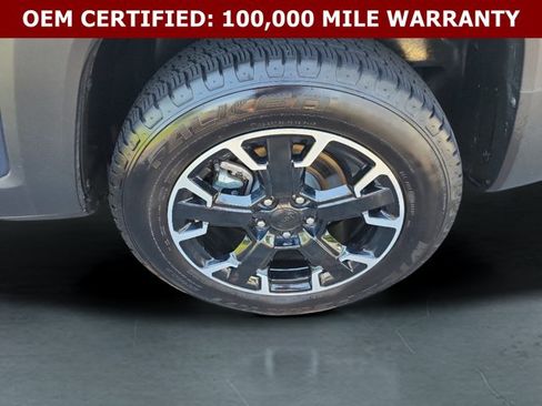 Certified 2023 Jeep Renegade Trailhawk w/ Sun/Sound Group AWD/4WD image 9