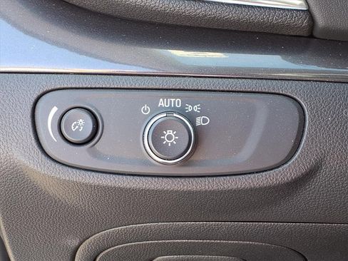 Used 2019 Buick Encore Preferred image 13