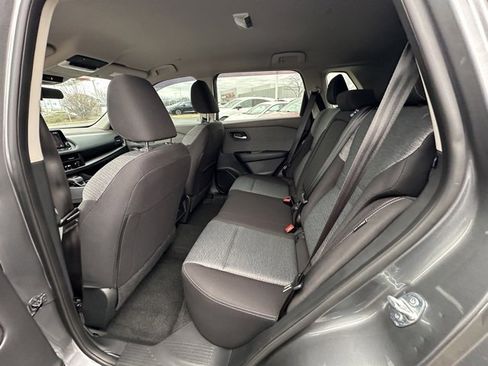 Certified 2023 Nissan Rogue SV image 28