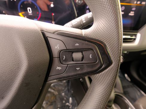 Used 2025 Chevrolet TrailBlazer LT image 34