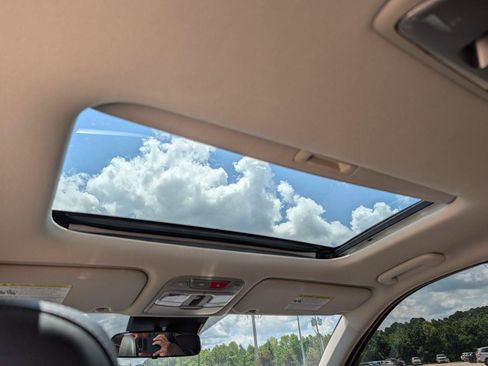 Used 2024 Kia Telluride S w/ S Sunroof Package FWD image 29