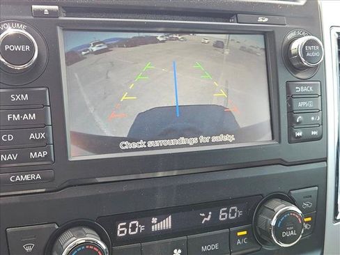Used 2017 Nissan Titan PRO-4X AWD/4WD image 17