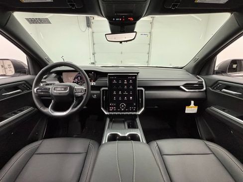 New 2026 GMC Acadia Elevation w/ Elevation Premium Package FWD image 3