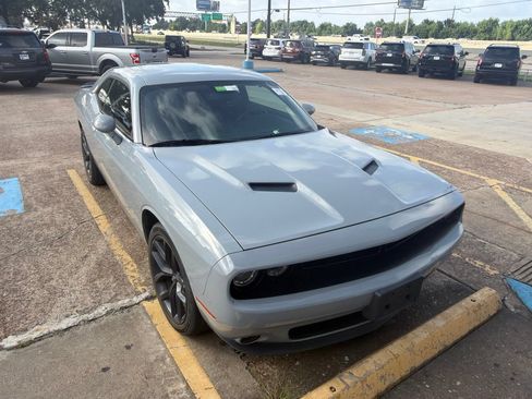 Used 2022 Dodge Challenger SXT w/ Blacktop Package RWD image 4