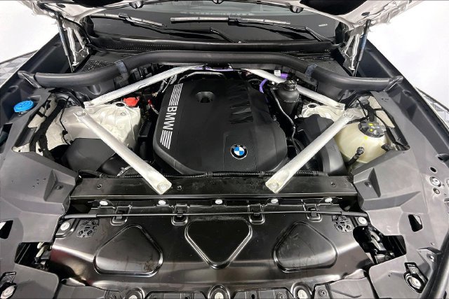 Used 2024 BMW X5 xDrive40i w/ Premium Package AWD/4WD image 13