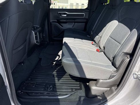 Used 2022 RAM 1500 Big Horn AWD/4WD image 22