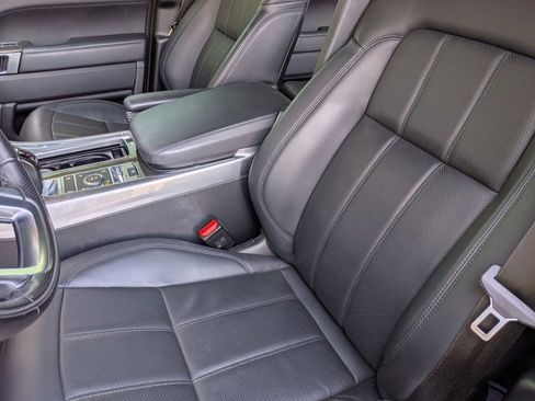 Used 2019 Land Rover Range Rover Sport Supercharged AWD/4WD image 14