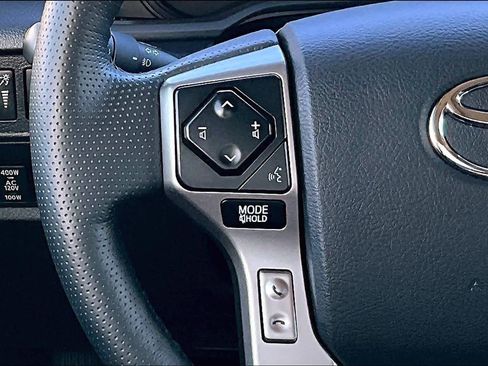 Used 2024 Toyota 4Runner SR5 Premium image 23